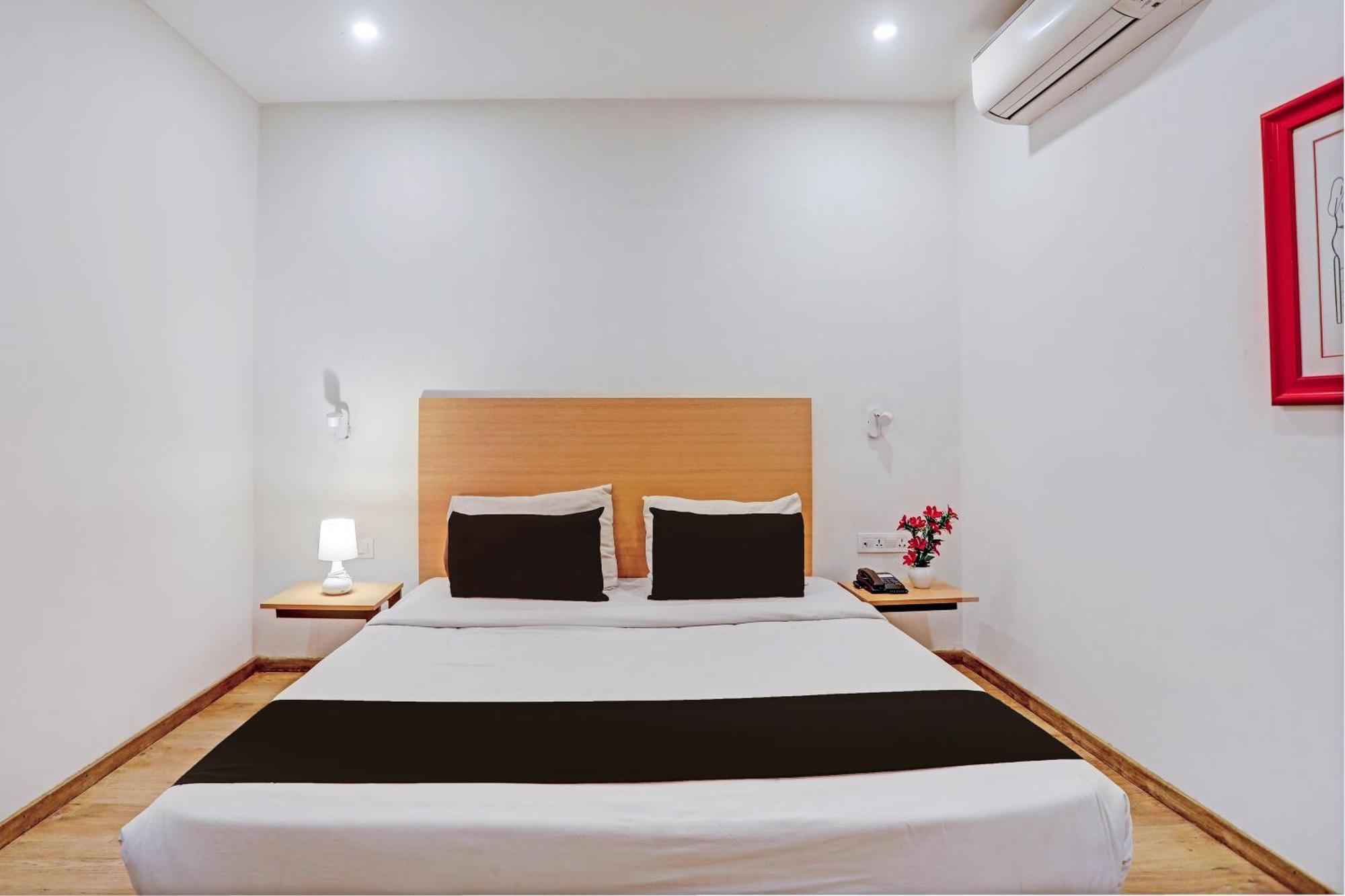Townhouse Near Secunderabad Railway Station, Yashoda Hospital, Patny Centre Eksteriør bilde