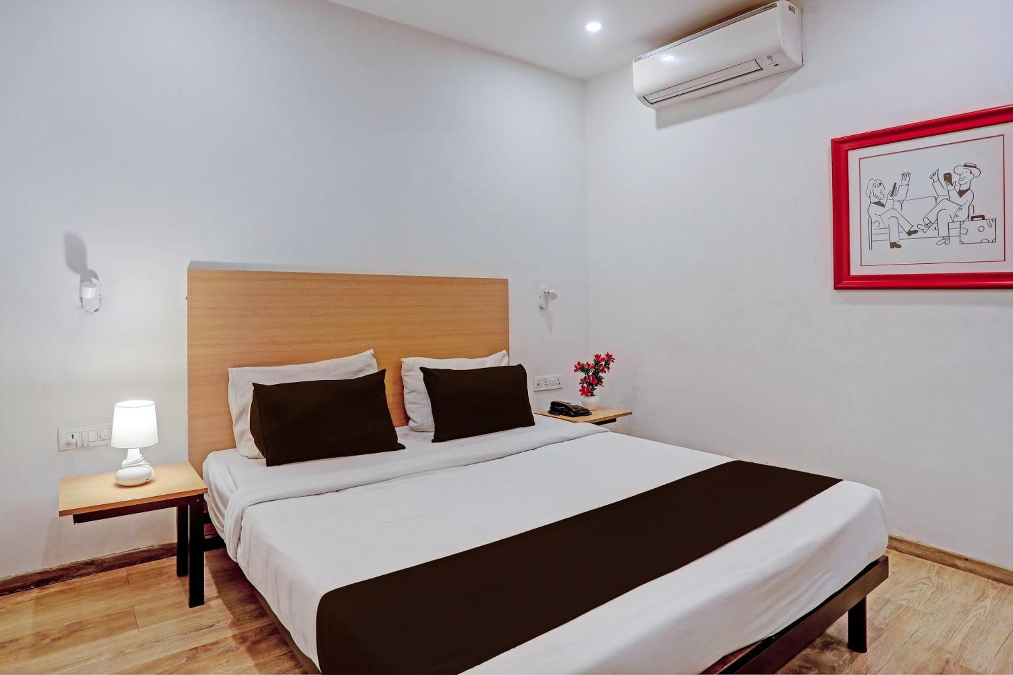 Townhouse Near Secunderabad Railway Station, Yashoda Hospital, Patny Centre Eksteriør bilde